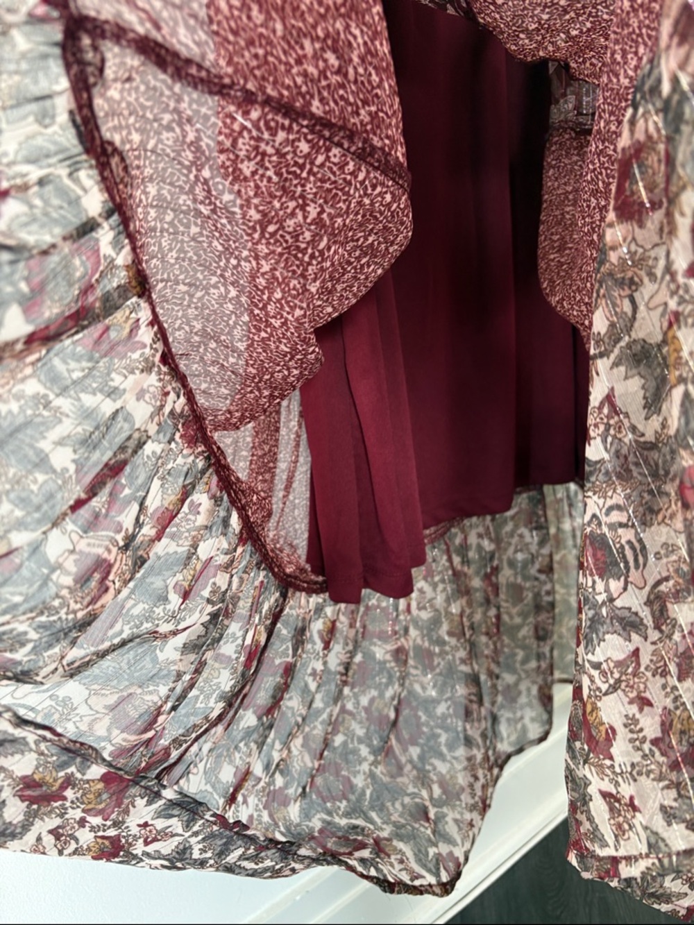 Sweet magnolia Boho Tiered Floral Maxi Dress in Burgundy paisley floral XXL - Picture 6 of 7